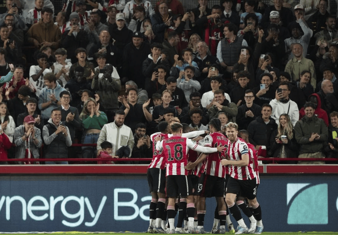 三亿网页版 -包含风云突变阿斯顿维拉集结日止住颓势；欧超杯版图或变；赛场秩序良好；身体对抗强度拉满的词条