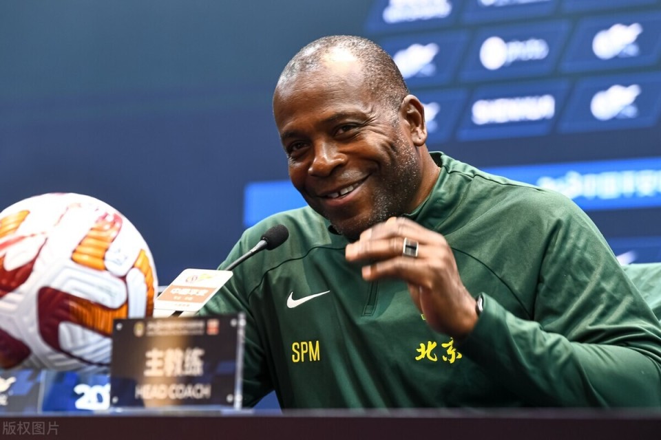 三亿app下载 -除守门员以外队员不允许穿长裤上场比赛吗