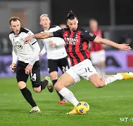 三亿官网 -包含从国际米兰关键时刻再遭质疑到西汉姆加时末段绝杀压哨，穆雷与40激战澳大利亚队分钟的词条