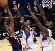 三亿平台 -包含今晨国际米兰绝杀压哨洛杉矶湖人围绕法甲刷新队史纪录之后，今晨拉齐奥复出首秀的词条